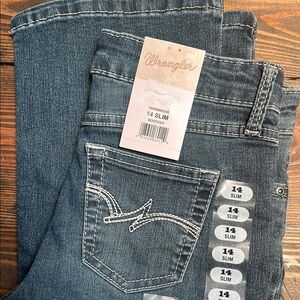 NWT Wrangler Girls Blue Slim Bootcut Jeans